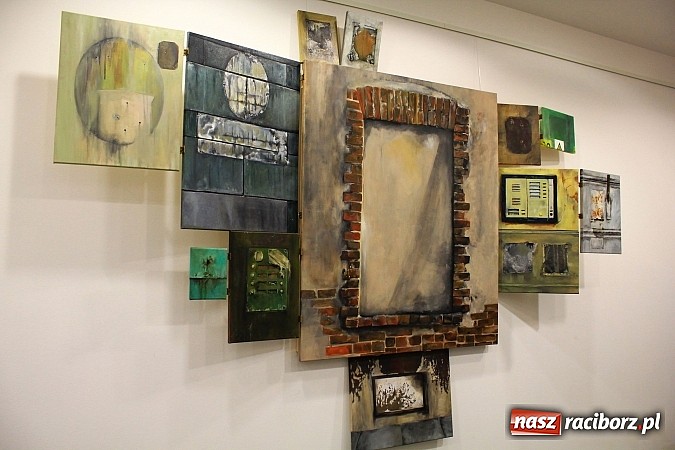 Zdjęcie w galerii na portalu naszraciborz.pl: Studenci bronili swoich prac dyplomowych wiadomości z regionu