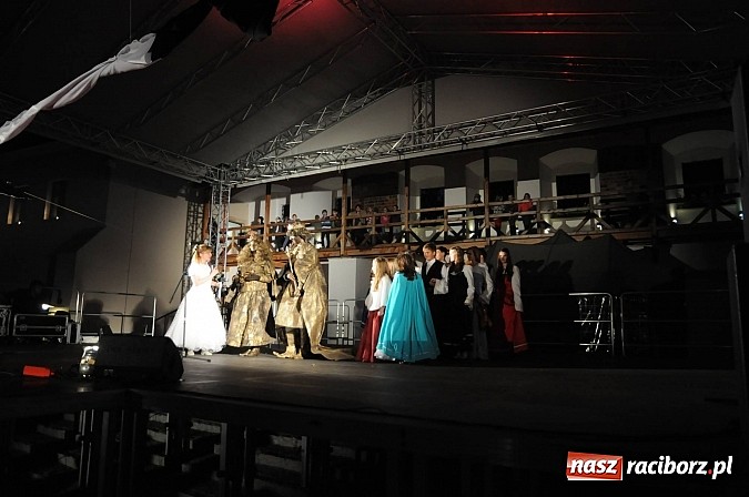 Zdjęcie w galerii na portalu naszraciborz.pl: II Zamkowa Noc z Duchami już za nami wiadomości z regionu