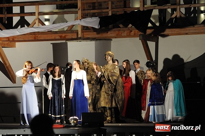 Zdjęcie w galerii na portalu naszraciborz.pl: II Zamkowa Noc z Duchami już za nami wiadomości z regionu