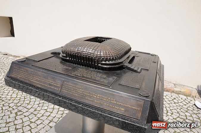 Zdjęcie w galerii na portalu naszraciborz.pl: PBG przybliża w Raciborzu klimat Euro 2012 wiadomości z regionu