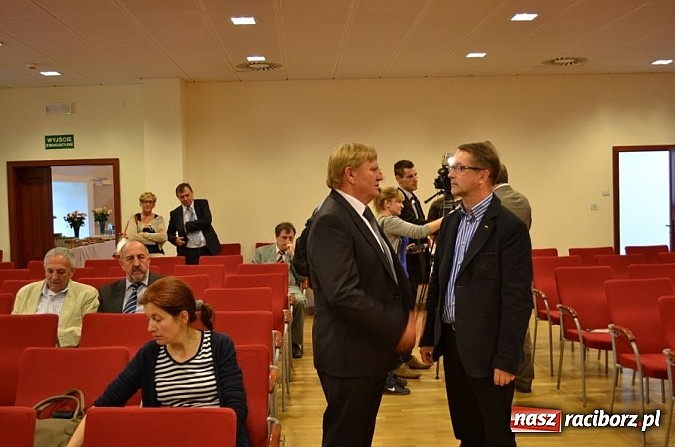 Zdjęcie w galerii na portalu naszraciborz.pl: PBG przybliża w Raciborzu klimat Euro 2012 wiadomości z regionu