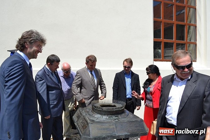 Zdjęcie w galerii na portalu naszraciborz.pl: PBG przybliża w Raciborzu klimat Euro 2012 wiadomości z regionu