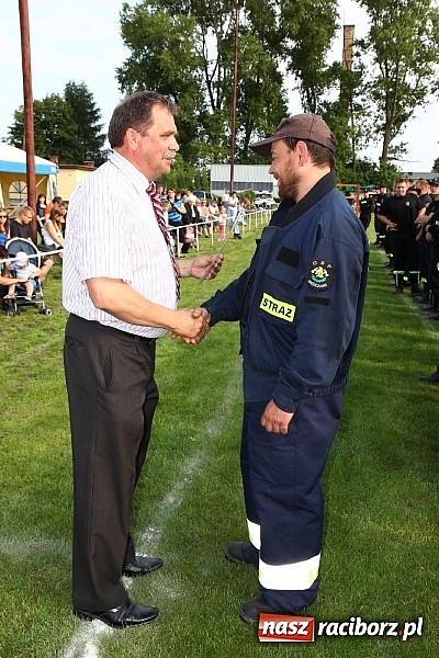 Zdjęcie w galerii na portalu naszraciborz.pl: Strażacy z Samborowic najlepsi w gminie. Znakomity czas bojówki wiadomości z regionu