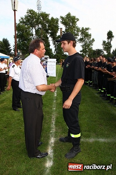 Zdjęcie w galerii na portalu naszraciborz.pl: Strażacy z Samborowic najlepsi w gminie. Znakomity czas bojówki wiadomości z regionu