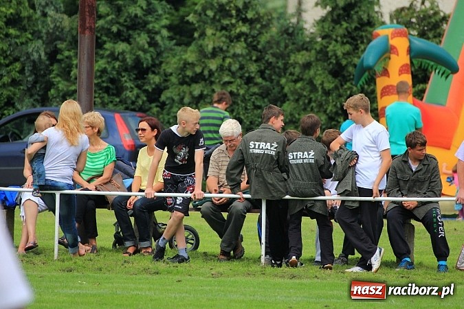Zdjęcie w galerii na portalu naszraciborz.pl: Strażacy z Samborowic najlepsi w gminie. Znakomity czas bojówki wiadomości z regionu
