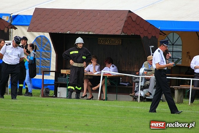 Zdjęcie w galerii na portalu naszraciborz.pl: Strażacy z Samborowic najlepsi w gminie. Znakomity czas bojówki wiadomości z regionu