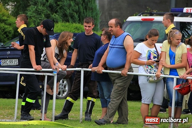 Zdjęcie w galerii na portalu naszraciborz.pl: Strażacy z Samborowic najlepsi w gminie. Znakomity czas bojówki wiadomości z regionu
