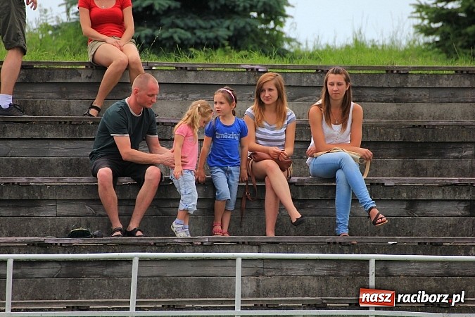 Zdjęcie w galerii na portalu naszraciborz.pl: Strażacy z Samborowic najlepsi w gminie. Znakomity czas bojówki wiadomości z regionu