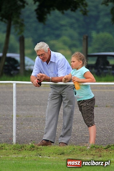 Zdjęcie w galerii na portalu naszraciborz.pl: Strażacy z Samborowic najlepsi w gminie. Znakomity czas bojówki wiadomości z regionu
