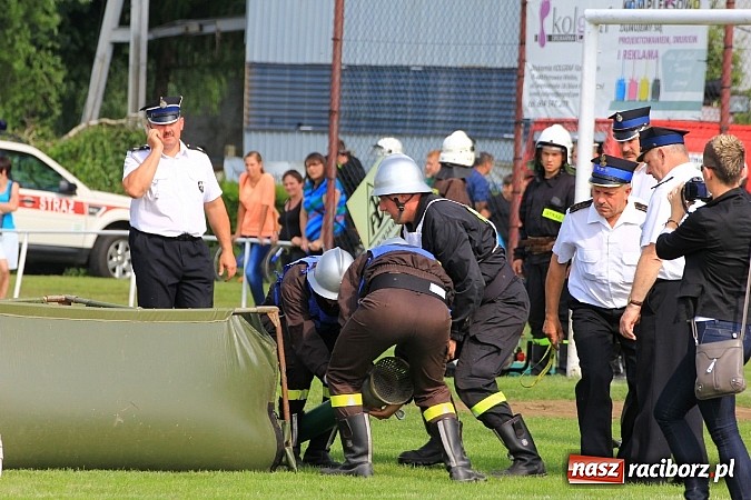 Zdjęcie w galerii na portalu naszraciborz.pl: Strażacy z Samborowic najlepsi w gminie. Znakomity czas bojówki wiadomości z regionu