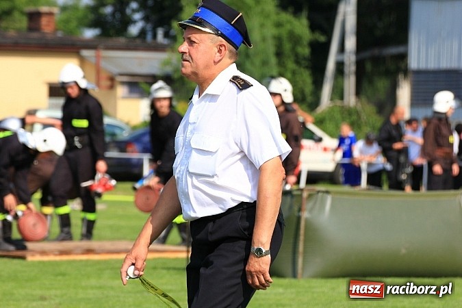 Zdjęcie w galerii na portalu naszraciborz.pl: Strażacy z Samborowic najlepsi w gminie. Znakomity czas bojówki wiadomości z regionu