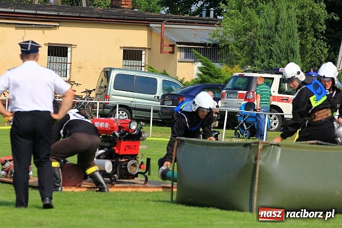 Zdjęcie w galerii na portalu naszraciborz.pl: Strażacy z Samborowic najlepsi w gminie. Znakomity czas bojówki wiadomości z regionu