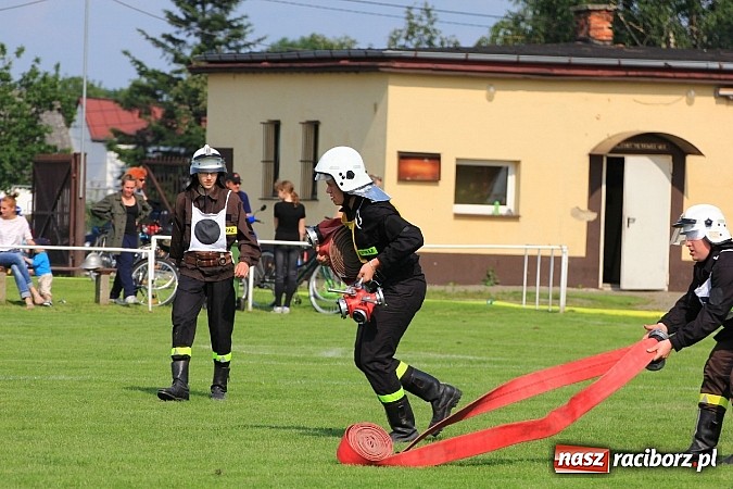 Zdjęcie w galerii na portalu naszraciborz.pl: Strażacy z Samborowic najlepsi w gminie. Znakomity czas bojówki wiadomości z regionu