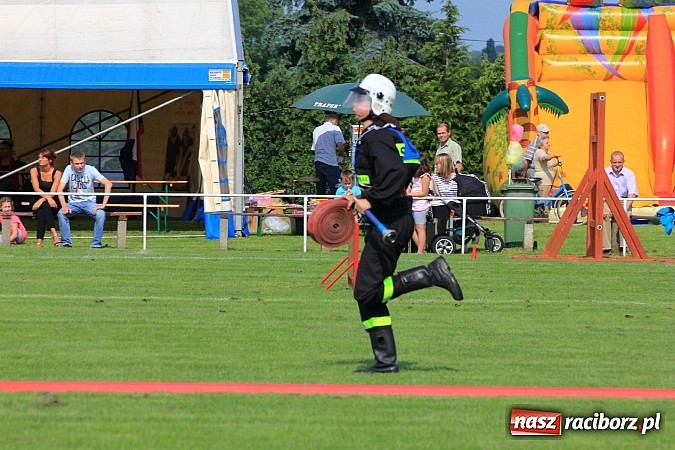 Zdjęcie w galerii na portalu naszraciborz.pl: Strażacy z Samborowic najlepsi w gminie. Znakomity czas bojówki wiadomości z regionu