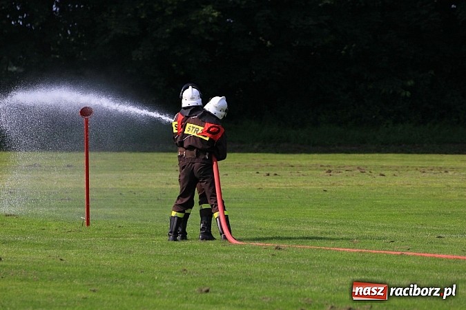 Zdjęcie w galerii na portalu naszraciborz.pl: Strażacy z Samborowic najlepsi w gminie. Znakomity czas bojówki wiadomości z regionu