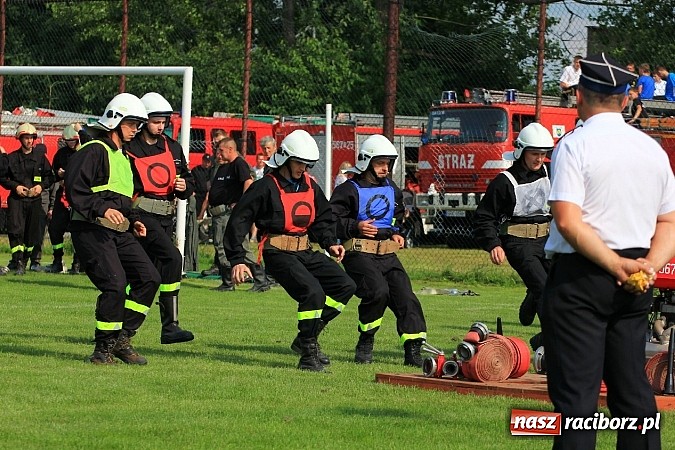 Zdjęcie w galerii na portalu naszraciborz.pl: Strażacy z Samborowic najlepsi w gminie. Znakomity czas bojówki wiadomości z regionu