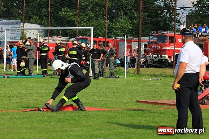 Zdjęcie w galerii na portalu naszraciborz.pl: Strażacy z Samborowic najlepsi w gminie. Znakomity czas bojówki wiadomości z regionu