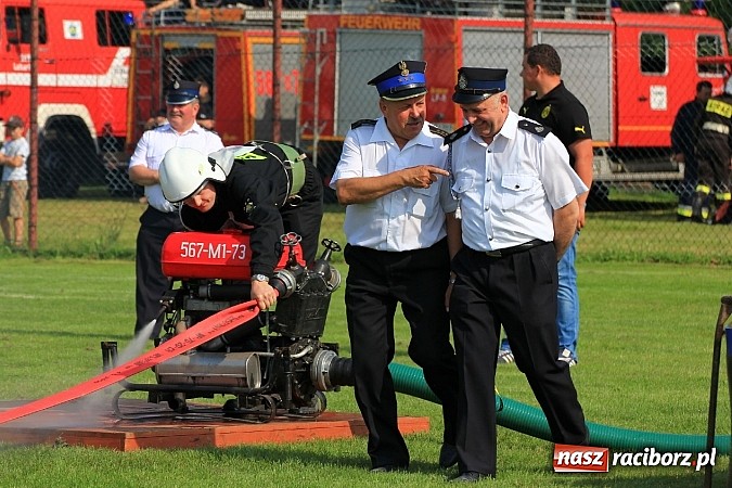 Zdjęcie w galerii na portalu naszraciborz.pl: Strażacy z Samborowic najlepsi w gminie. Znakomity czas bojówki wiadomości z regionu