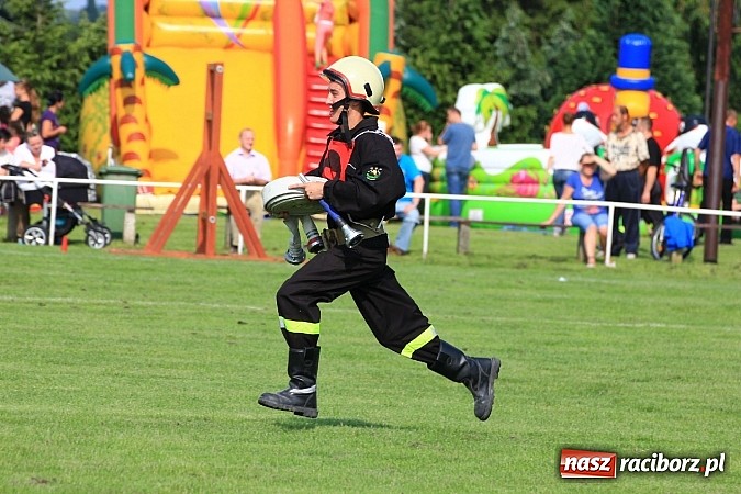 Zdjęcie w galerii na portalu naszraciborz.pl: Strażacy z Samborowic najlepsi w gminie. Znakomity czas bojówki wiadomości z regionu