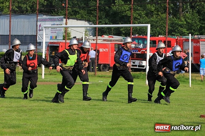 Zdjęcie w galerii na portalu naszraciborz.pl: Strażacy z Samborowic najlepsi w gminie. Znakomity czas bojówki wiadomości z regionu
