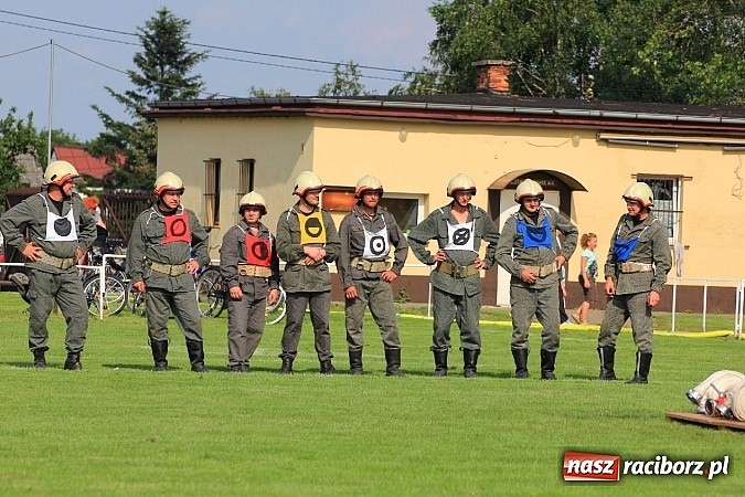 Zdjęcie w galerii na portalu naszraciborz.pl: Strażacy z Samborowic najlepsi w gminie. Znakomity czas bojówki wiadomości z regionu