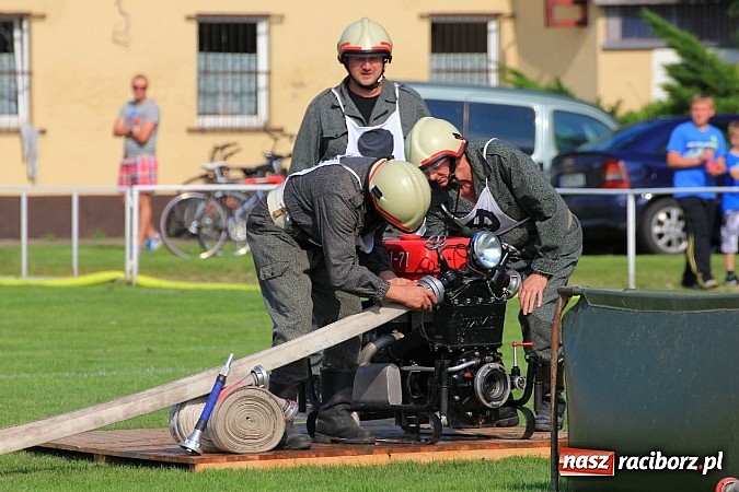Zdjęcie w galerii na portalu naszraciborz.pl: Strażacy z Samborowic najlepsi w gminie. Znakomity czas bojówki wiadomości z regionu