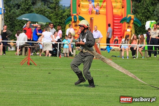 Zdjęcie w galerii na portalu naszraciborz.pl: Strażacy z Samborowic najlepsi w gminie. Znakomity czas bojówki wiadomości z regionu