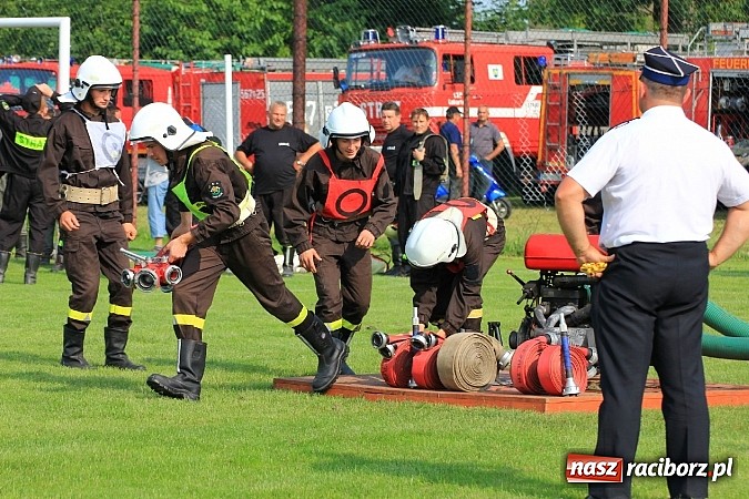 Zdjęcie w galerii na portalu naszraciborz.pl: Strażacy z Samborowic najlepsi w gminie. Znakomity czas bojówki wiadomości z regionu
