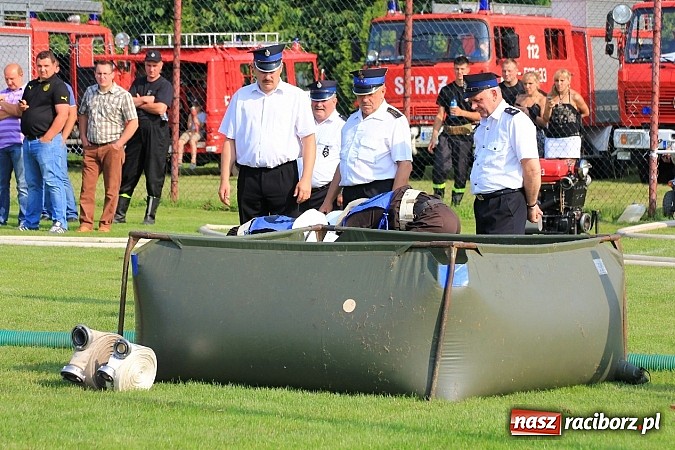 Zdjęcie w galerii na portalu naszraciborz.pl: Strażacy z Samborowic najlepsi w gminie. Znakomity czas bojówki wiadomości z regionu