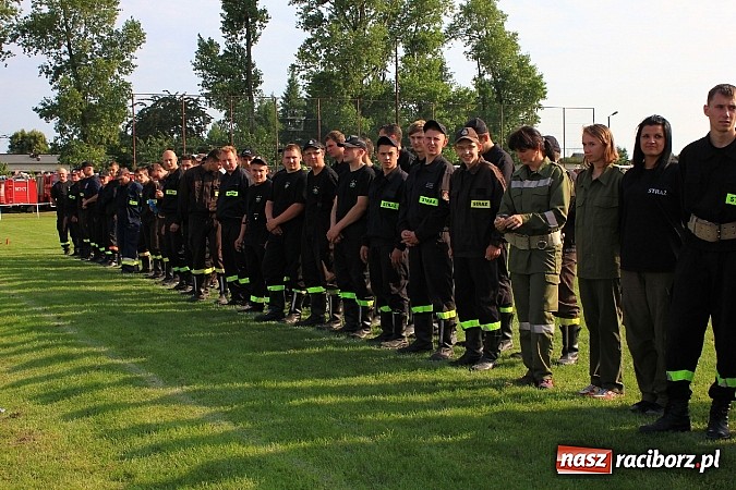 Zdjęcie w galerii na portalu naszraciborz.pl: Strażacy z Samborowic najlepsi w gminie. Znakomity czas bojówki wiadomości z regionu