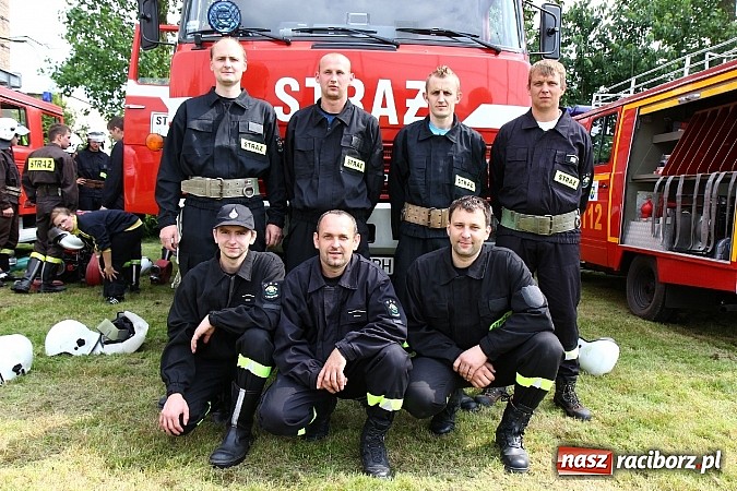 Zdjęcie w galerii na portalu naszraciborz.pl: Strażacy z Samborowic najlepsi w gminie. Znakomity czas bojówki wiadomości z regionu