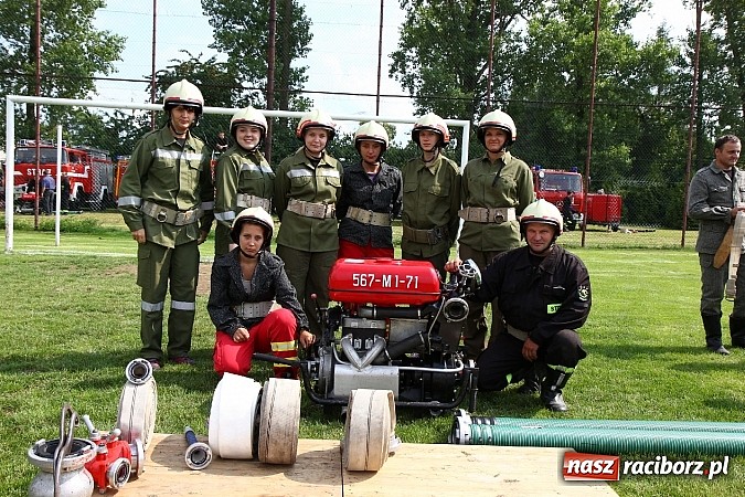 Zdjęcie w galerii na portalu naszraciborz.pl: Strażacy z Samborowic najlepsi w gminie. Znakomity czas bojówki wiadomości z regionu