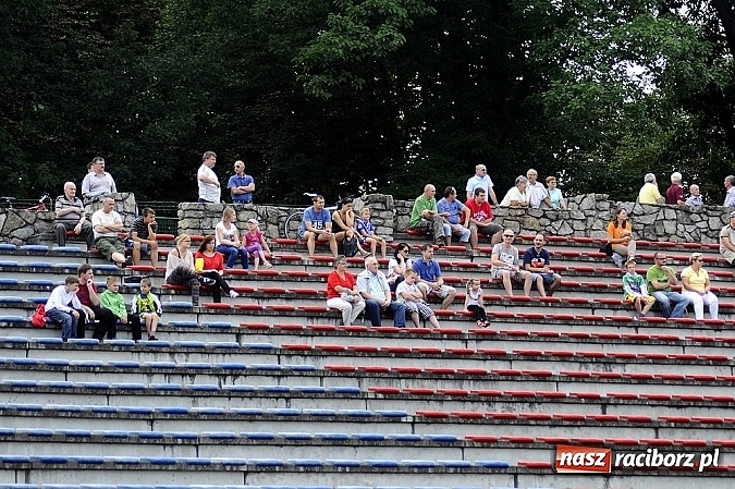 Zdjęcie w galerii na portalu naszraciborz.pl: Unia z Kanadą na remis wiadomości z regionu