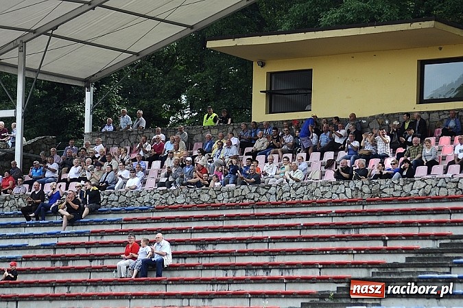 Zdjęcie w galerii na portalu naszraciborz.pl: Unia z Kanadą na remis wiadomości z regionu