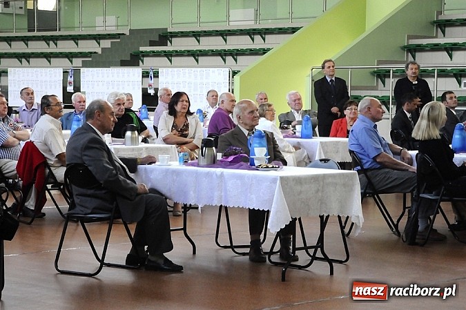 Zdjęcie w galerii na portalu naszraciborz.pl: Unici wspominali awans do I ligi wiadomości z regionu