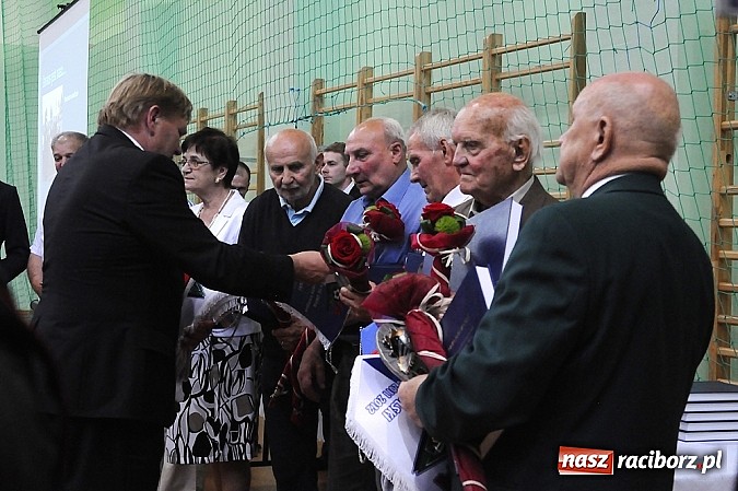 Zdjęcie w galerii na portalu naszraciborz.pl: Unici wspominali awans do I ligi wiadomości z regionu