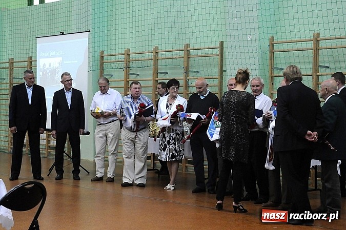 Zdjęcie w galerii na portalu naszraciborz.pl: Unici wspominali awans do I ligi wiadomości z regionu