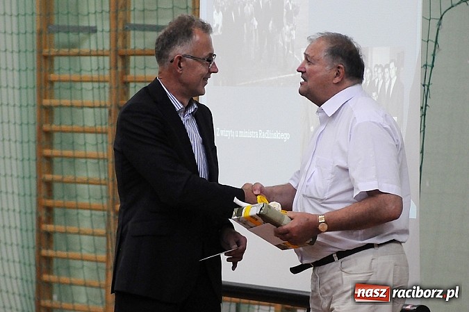 Zdjęcie w galerii na portalu naszraciborz.pl: Unici wspominali awans do I ligi wiadomości z regionu