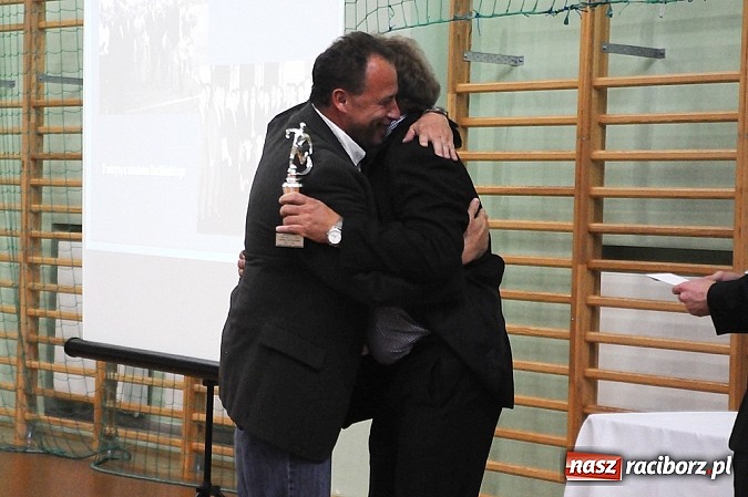 Zdjęcie w galerii na portalu naszraciborz.pl: Unici wspominali awans do I ligi wiadomości z regionu