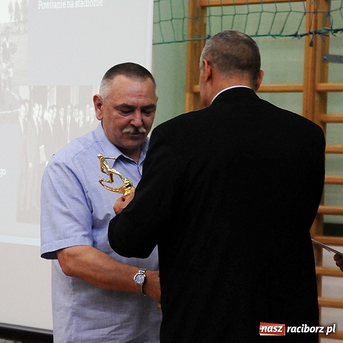 Zdjęcie w galerii na portalu naszraciborz.pl: Unici wspominali awans do I ligi wiadomości z regionu