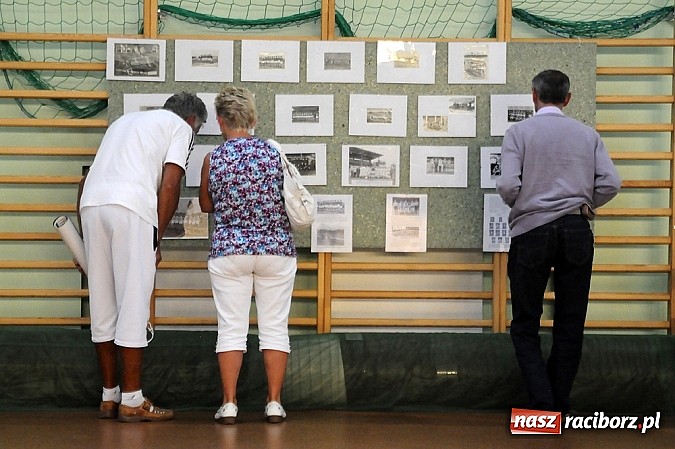 Zdjęcie w galerii na portalu naszraciborz.pl: Unici wspominali awans do I ligi wiadomości z regionu