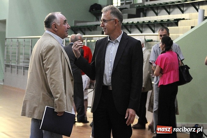 Zdjęcie w galerii na portalu naszraciborz.pl: Unici wspominali awans do I ligi wiadomości z regionu