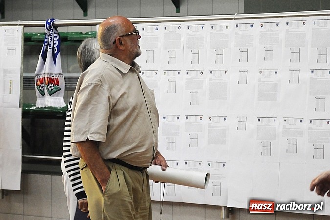 Zdjęcie w galerii na portalu naszraciborz.pl: Unici wspominali awans do I ligi wiadomości z regionu