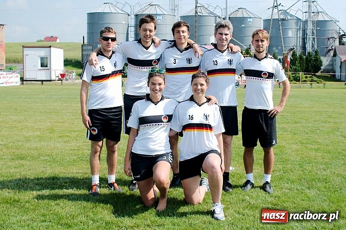 Zdjęcie w galerii na portalu naszraciborz.pl: Turniej schlagballa w Cyprzanowie: zespoły z Niemiec zdominowały podium wiadomości z regionu