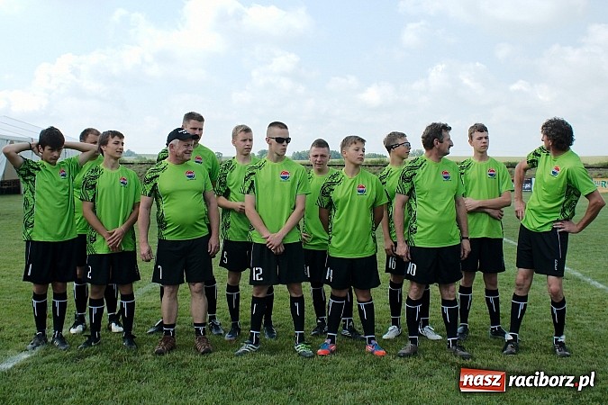 Zdjęcie w galerii na portalu naszraciborz.pl: Turniej schlagballa w Cyprzanowie: zespoły z Niemiec zdominowały podium wiadomości z regionu