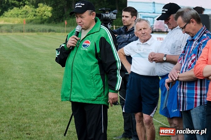 Zdjęcie w galerii na portalu naszraciborz.pl: Turniej schlagballa w Cyprzanowie: zespoły z Niemiec zdominowały podium wiadomości z regionu
