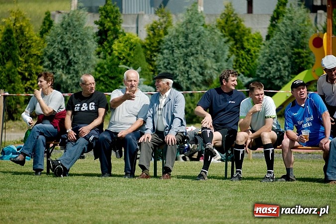 Zdjęcie w galerii na portalu naszraciborz.pl: Turniej schlagballa w Cyprzanowie: zespoły z Niemiec zdominowały podium wiadomości z regionu