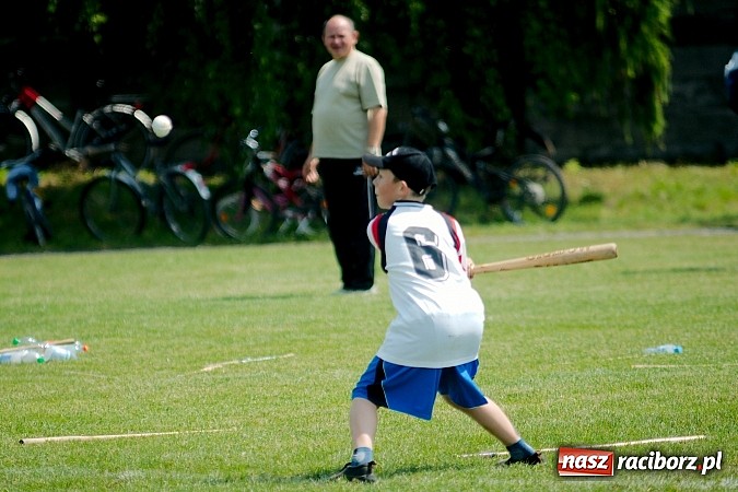 Zdjęcie w galerii na portalu naszraciborz.pl: Turniej schlagballa w Cyprzanowie: zespoły z Niemiec zdominowały podium wiadomości z regionu