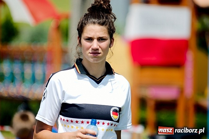 Zdjęcie w galerii na portalu naszraciborz.pl: Turniej schlagballa w Cyprzanowie: zespoły z Niemiec zdominowały podium wiadomości z regionu