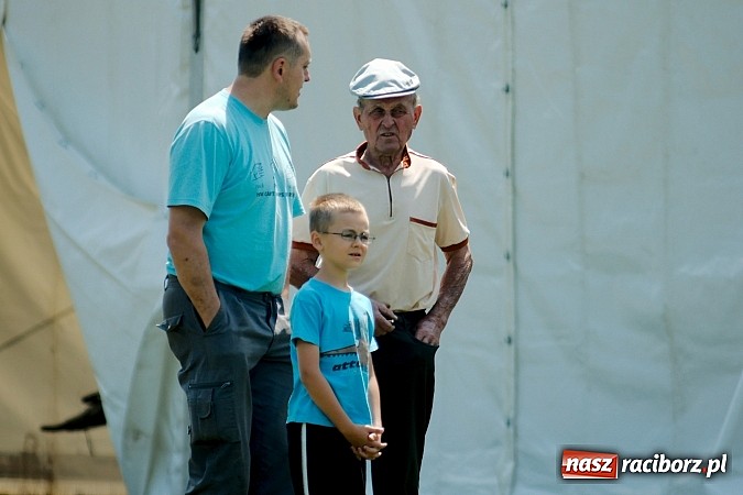 Zdjęcie w galerii na portalu naszraciborz.pl: Turniej schlagballa w Cyprzanowie: zespoły z Niemiec zdominowały podium wiadomości z regionu